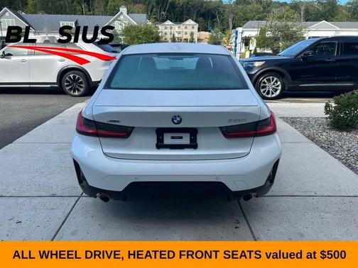 2024 BMW 330 i xDrive