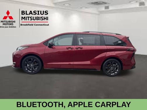 2025 Toyota Sienna XSE 7 Passenger