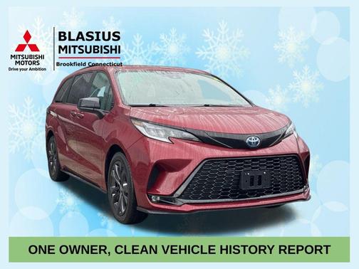 2025 Toyota Sienna XSE 7 Passenger