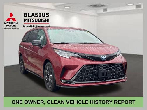 2025 Toyota Sienna XSE 7 Passenger