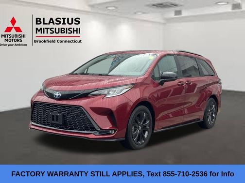 2025 Toyota Sienna XSE 7 Passenger