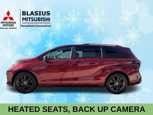 2025 Toyota Sienna XSE 7 Passenger