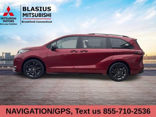 2025 Toyota Sienna XSE 7 Passenger