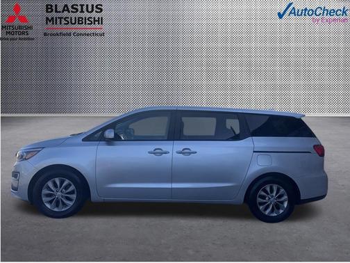 Silky Silver 2021 Kia Sedona LX