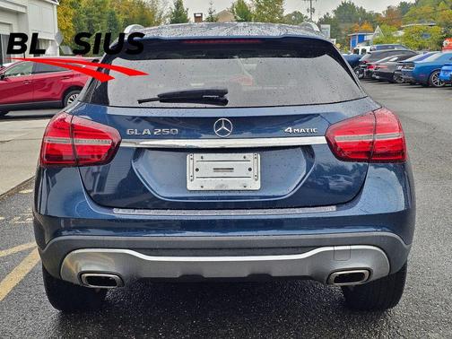 2020 Mercedes-Benz GLA 250 Base 4MATIC