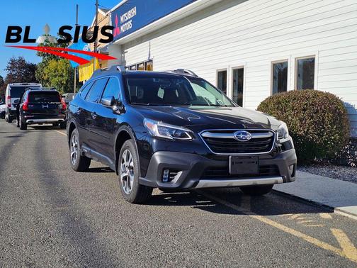 2022 Subaru Outback Touring XT