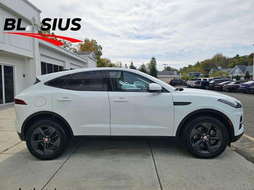 2022 Jaguar E-PACE P250 SE