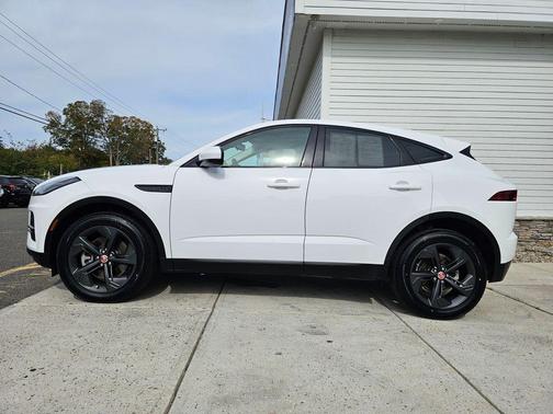 2022 Jaguar E-PACE P250 SE