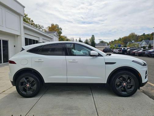 2022 Jaguar E-PACE P250 SE