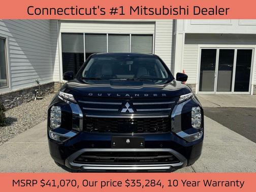 2025 Mitsubishi Outlander SE
