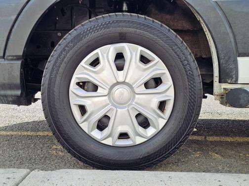 2024 Ford Transit-250 Base