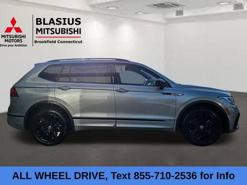 2022 Volkswagen Tiguan 2.0T SE R-Line Black