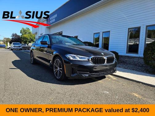 2022 BMW 530 i xDrive