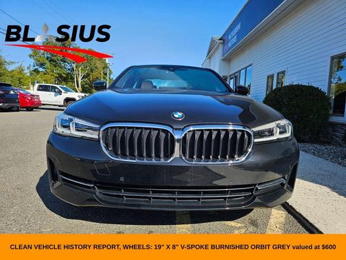 2022 BMW 530 i xDrive