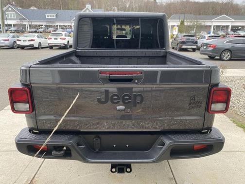 2022 Jeep Gladiator Willys 4x4