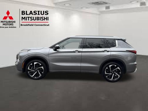 2022 Mitsubishi Outlander SEL