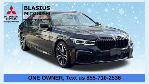 2022 BMW 740 i xDrive