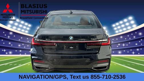 2022 BMW 740 i xDrive