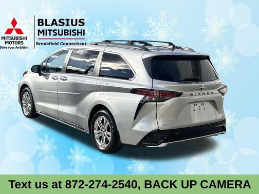 2022 Toyota Sienna XSE 7 Passenger