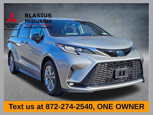 2022 Toyota Sienna XSE 7 Passenger