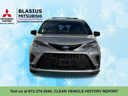 2022 Toyota Sienna XSE 7 Passenger