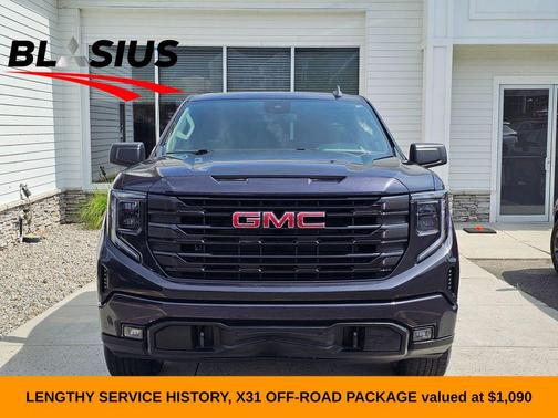 2023 GMC Sierra 1500 Elevation