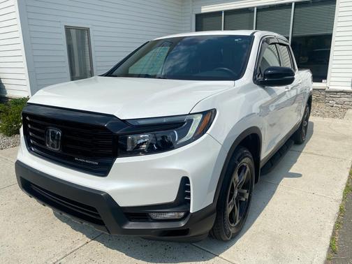 2022 Honda Ridgeline Black Edition