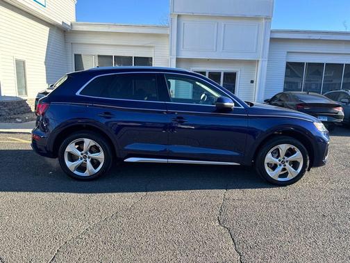 2021 Audi Q5 40 Premium Plus