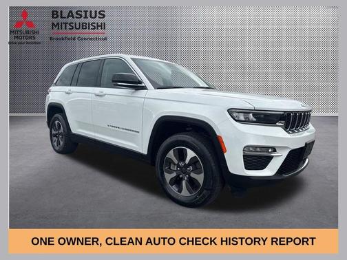 Bright White Clearcoat 2022 Jeep Grand Cherokee 4xe Base