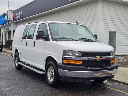 2023 Chevrolet Express 2500 Work Van