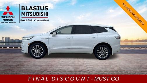 2022 Buick Enclave Avenir