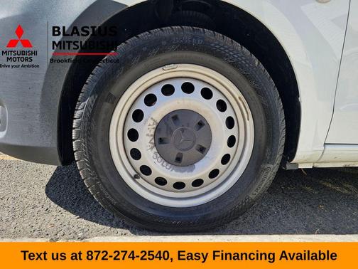 2023 Mercedes-Benz Metris Base