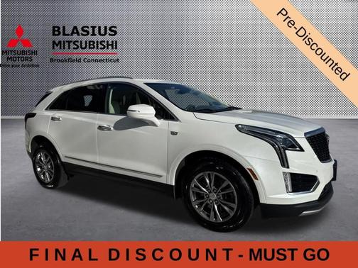 Crystal White Tri-Coat 2023 Cadillac XT5 Premium Luxury