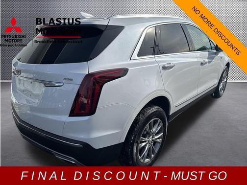 Crystal White Tri-Coat 2023 Cadillac XT5 Premium Luxury