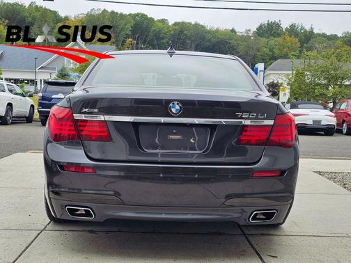 2013 BMW 750 Li xDrive