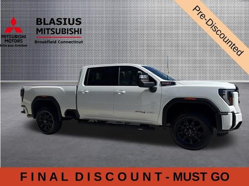 Summit White 2025 GMC Sierra 2500 AT4