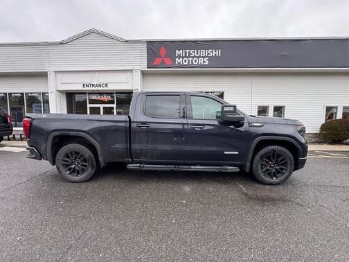 2022 GMC Sierra 1500 Elevation