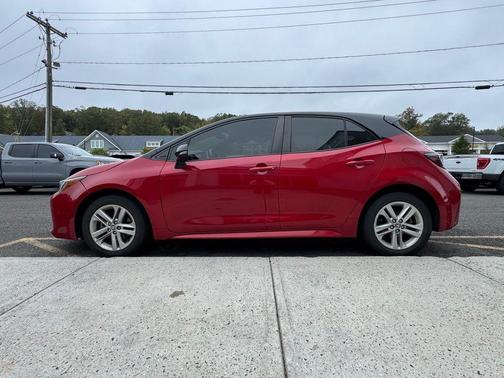 2021 Toyota Corolla Hatchback SE