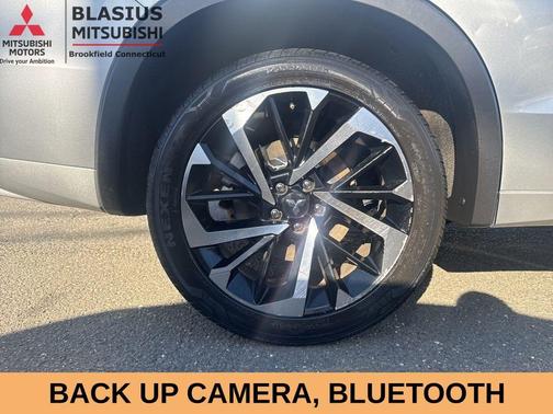 Alloy Silver Metallic 2022 Mitsubishi Outlander SEL