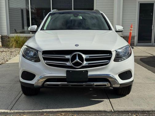 2016 Mercedes-Benz GLC-Class GLC 300 4MATIC
