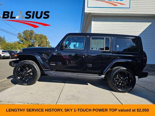 2021 Jeep Wrangler Unlimited Sahara Altitude