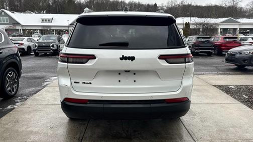 2021 Jeep Grand Cherokee L Laredo