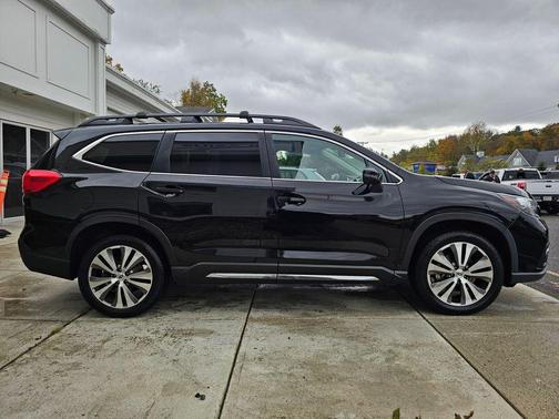 2022 Subaru Ascent Limited 7-Passenger