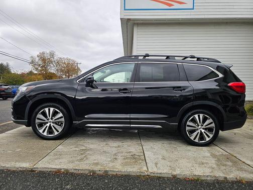 2022 Subaru Ascent Limited 7-Passenger