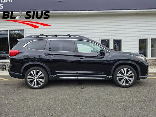 2022 Subaru Ascent Limited 7-Passenger