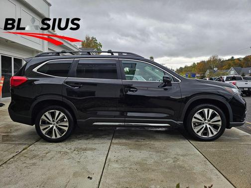 2022 Subaru Ascent Limited 7-Passenger