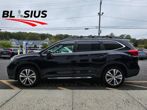 2022 Subaru Ascent Limited 7-Passenger