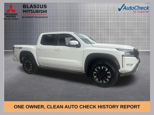 White 2022 Nissan Frontier PRO-4X