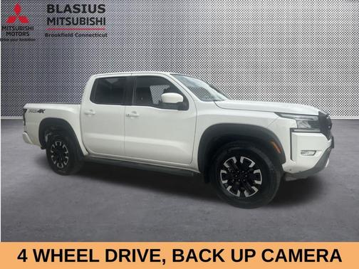 White 2022 Nissan Frontier PRO-4X