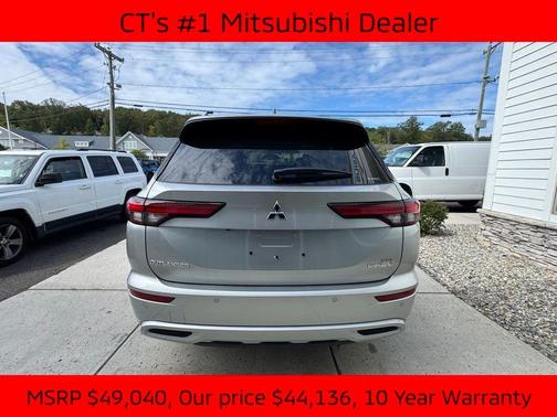 2025 Mitsubishi Outlander PHEV SEL